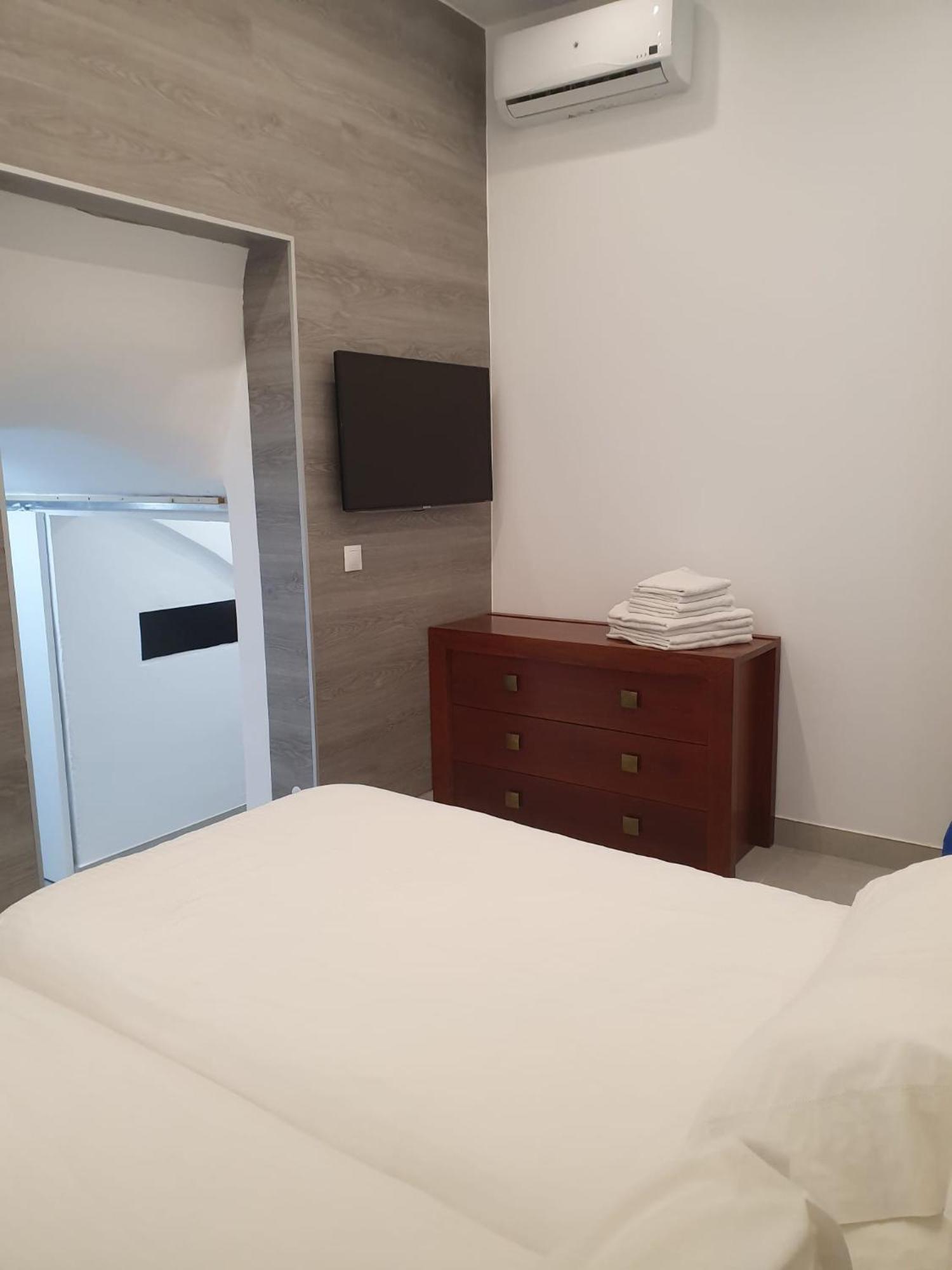 Urbanizacion La Roca, Estudio 토레몰리노스 외부 사진